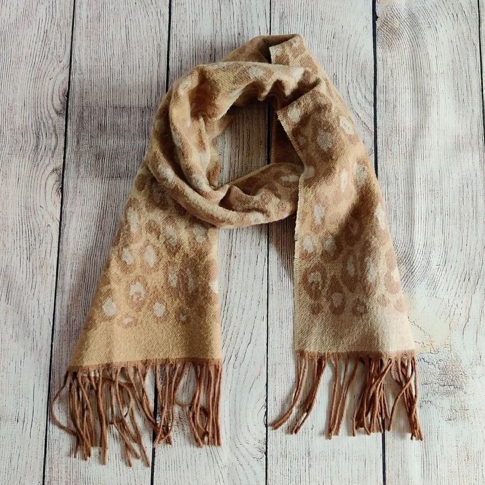 V. Fraas leopard print fringed scarf